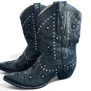 Vintage Old Gringo Studded Black Leather Western Boots — Women’s 7.5B